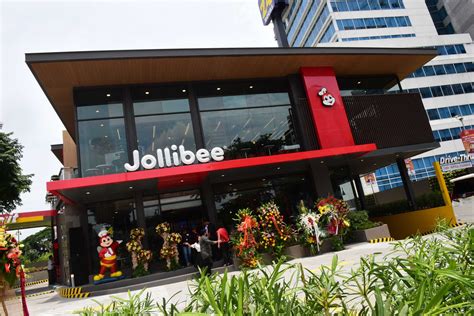 jollibee city of dreams